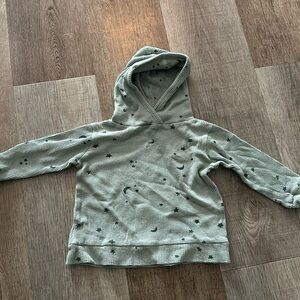 Kate Quinn 2T thermal hoodie